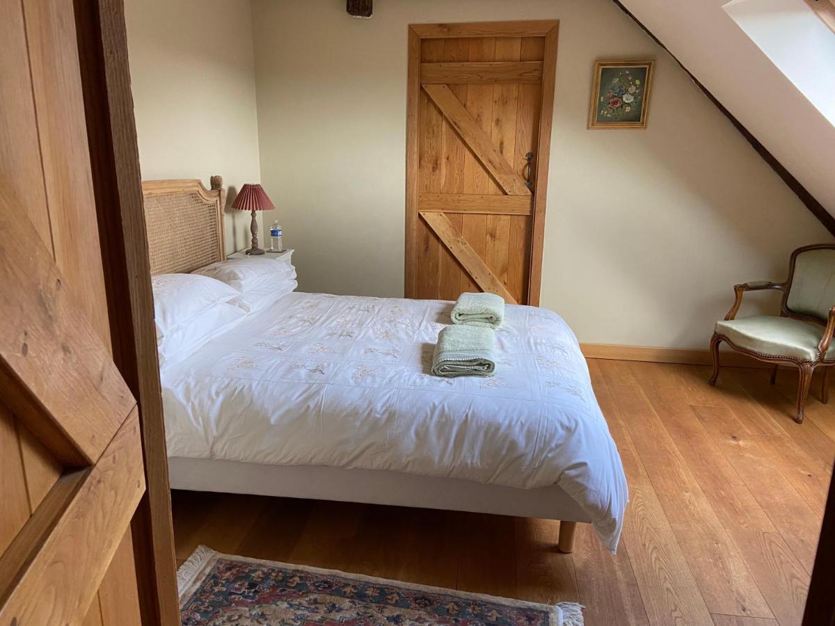 Longere Ville Voisin - Chambre D'Hote Augan Экстерьер фото